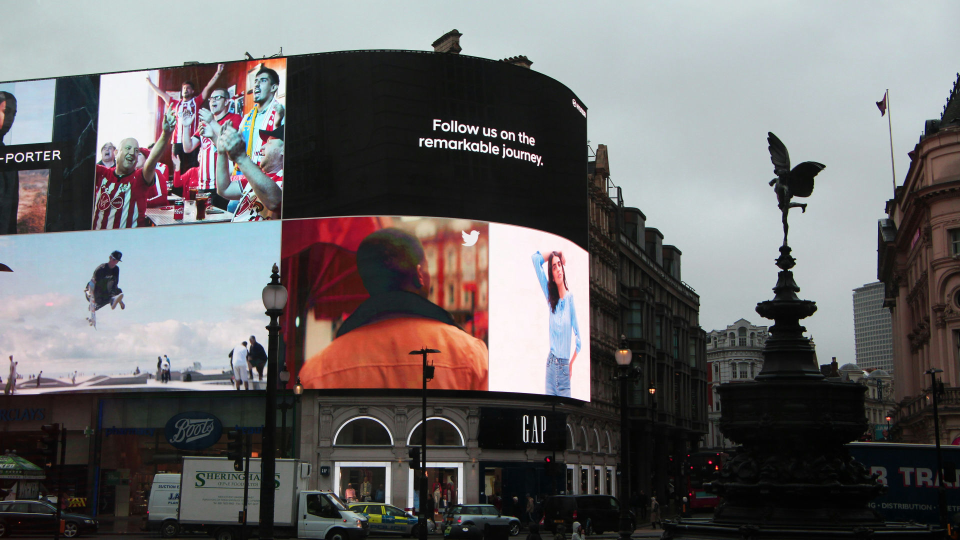 Digital OOH Advertising